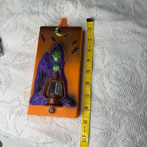 VINTAGE Halloween Lights & Sound Grim Reaper Doorbell Toy State 1995 Works AS - Picture 6 of 7